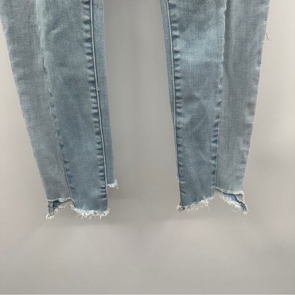 American Eagle Light Wash Mid Rise Cropped Jegging Jeans Size 4 - Picture 3 of 12